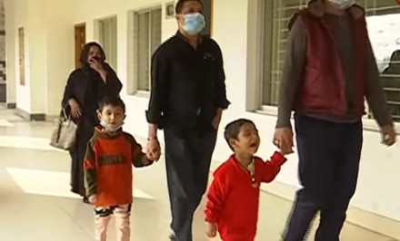 আদালতে দুই শিশুর কান্না দেখে মা'কে জামিন দিলো হাই কোর্ট