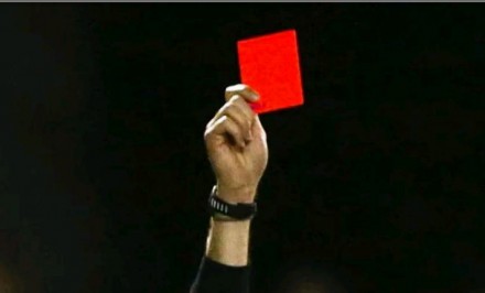 ইচ্ছাকৃতভাবে কাশি দিলে লাল কার্ড