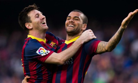 বার্সায় সতীর্থদের সমর্থন পাচ্ছে না মেসি: আলভেস