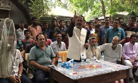 শাহজাদপুরে নৌকা প্রতীকে মনোনয়ন প্রত্যাশী এসএ হামিদ লাবলু'র শুভেচ্ছা বিনিময়; প্রচারপত্র বিলি