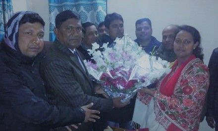 আইজিপি পদক প্রাপ্ত অতিরিক্ত পুলিশ সুপার ফাহমিদা হক শেলীকে থানা পুলিশের সংবর্ধনা