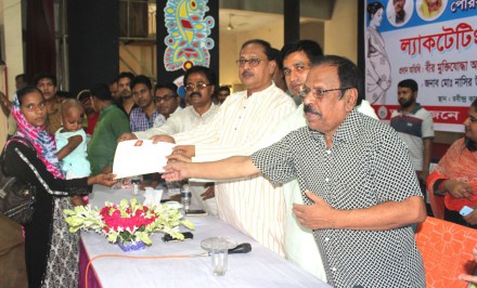 ৩’শ ৬০ জন দুগ্ধদাই মাতাকে ভাতা কার্ড প্রদান