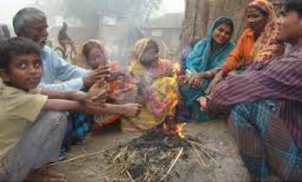 শাহজাদপুরে শীতার্ত মানুষের আর্তি ‘ওগরে শীতের কষ্ট আর সইব্যার পারি ন্যা বাই’ : ত্রাণ বিতরণ জরুরী