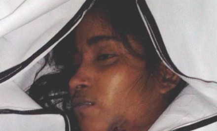 শাহজাদপুরে বিয়ের পিড়িতে বসতে প্রেমের টানে ঘর ছেড়ে, প্রেমিকের বাড়িতে গিয়ে গণধর্ষন ও হত্যাকান্ডের শিকার এক শোড়ষী !