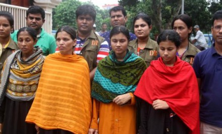 সিরাজগঞ্জে জেএমবি’র আত্মঘাতী চার নারী সদস্য আটক