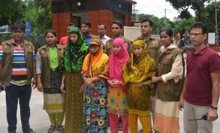 সিরাজগঞ্জে রিমান্ড শেষে ৪ নারী জেএমবি সদস্য কারাগারে