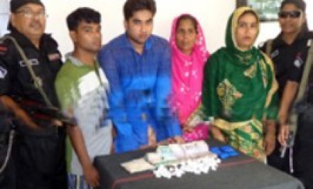 সিরাজগঞ্জে ইয়াবা ও হিরোইন সহ আটক ৪