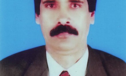 শাহজাদপুর পৌর মেয়র নজরুল ইসলামের বিরুদ্ধে প্যানেল মেয়রের স্ত্রীকে ধষর্ণ চেষ্টার অভিযোগে মামলা দায়ের