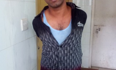 ব্যাংকে চুরি করতে গিয়ে যুবক আটক