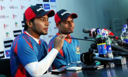 ব্যাটসম্যানদের দায়িত্বশীল হতে বললেন মুশফিক