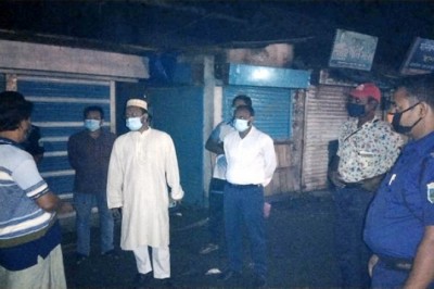 শাহজাদপুরে লকডাউন অমান্য করায় ভ্রাম্যমাণ আদালতের জরিমানা