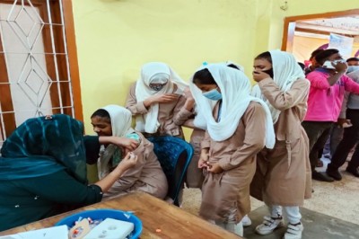 শাহজাদপুরে গণটিকা পেলো লক্ষাধিক মানুষ