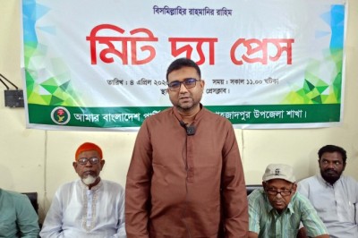 শাহজাদপুরে সাংবাদিকদের সাথে এবি পার্টির মতবিনিময়