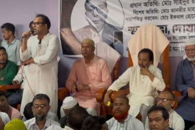 শাহজাদপুরে বিএনপি নেতা শামীম স্মরণে মিলাদ মাহফিল